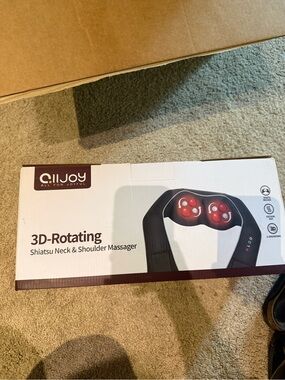 ALLOY Black 3D-Rotating Shiatsu Neck & Shoulder Massager